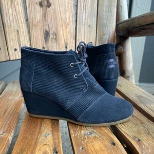 TOMS Desert Blue Corduroy Wedge Bootie Womens Size 8.5